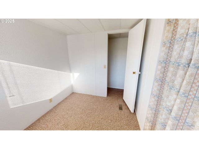 15765 S HIGHWAY 101 4, Brookings, OR 97415
