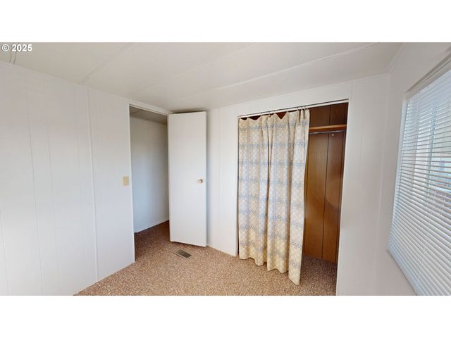 15765 S HIGHWAY 101 4, Brookings, OR 97415