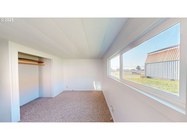 15765 S HIGHWAY 101 4, Brookings, OR 97415