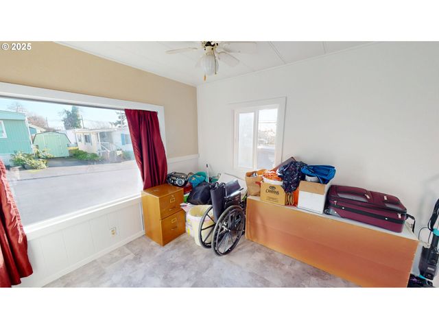 15765 S HIGHWAY 101 4, Brookings, OR 97415