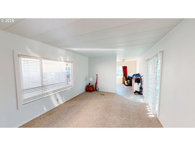 15765 S HIGHWAY 101 4, Brookings, OR 97415