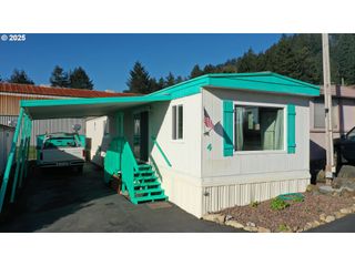 15765 S HIGHWAY 101 4, Brookings, OR 97415