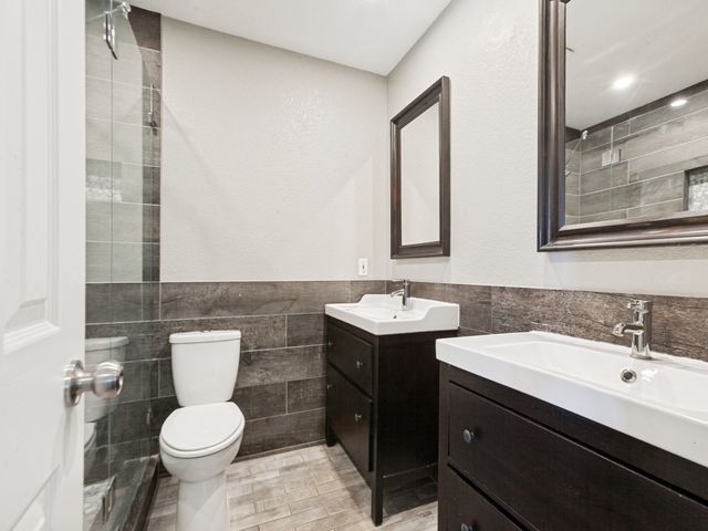 421 Shady Oaks Drive, Murphy, TX 75094