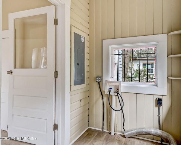 411 KING Street, Jacksonville, FL 32204