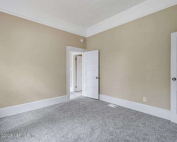 411 KING Street, Jacksonville, FL 32204