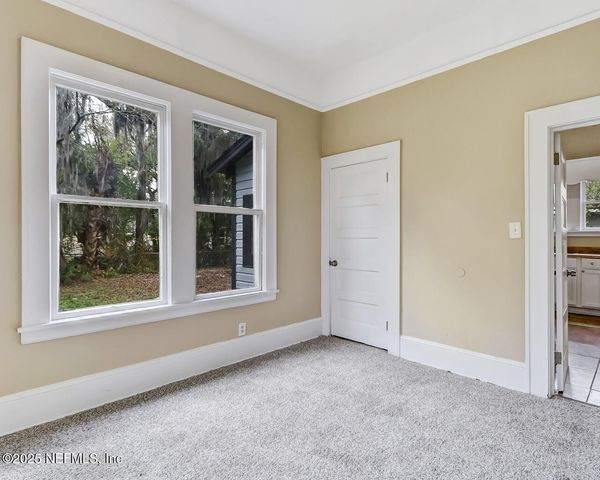 411 KING Street, Jacksonville, FL 32204