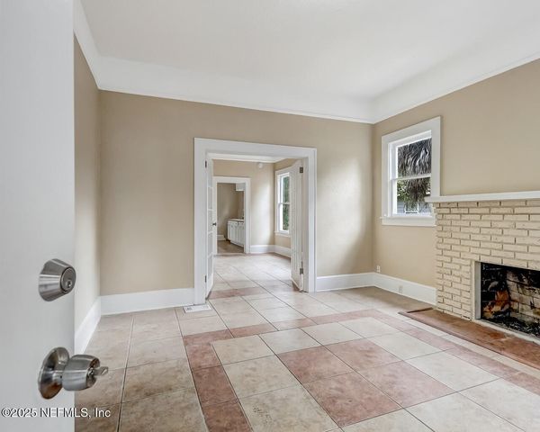 411 KING Street, Jacksonville, FL 32204