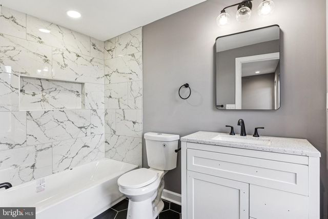 1803 HOLLINS ST, Baltimore, MD 21223