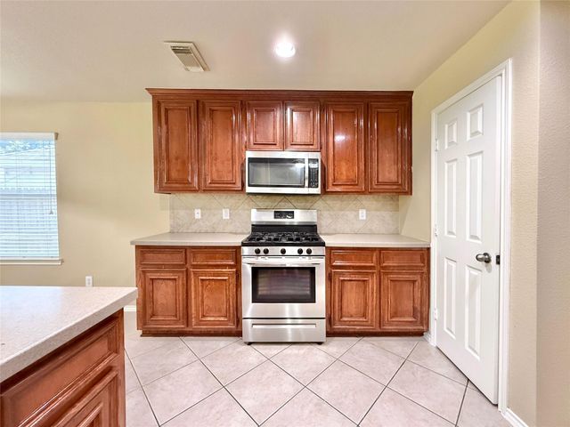 1810 Katlyn Lane, Spring, TX 77386