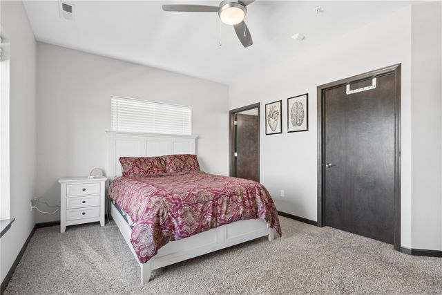 2871 Spring Rose Circle 201, Coralville, IA 52241