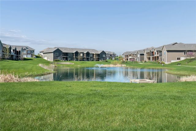 2871 Spring Rose Circle 201, Coralville, IA 52241