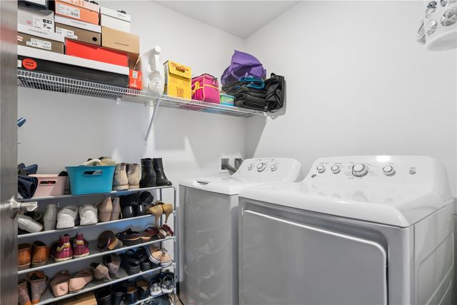 2871 Spring Rose Circle 201, Coralville, IA 52241
