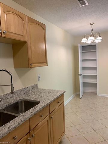 5639 Hornaday Road G, Greensboro, NC 27409