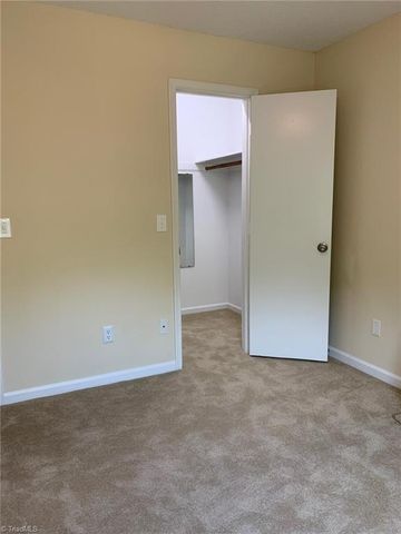 5639 Hornaday Road G, Greensboro, NC 27409