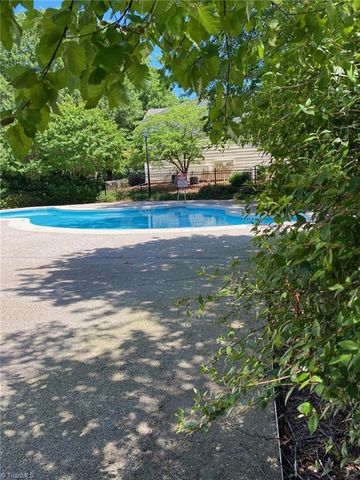 5639 Hornaday Road G, Greensboro, NC 27409
