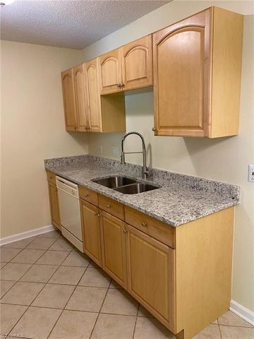 5639 Hornaday Road G, Greensboro, NC 27409