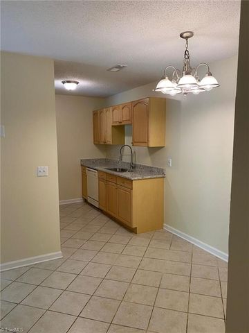 5639 Hornaday Road G, Greensboro, NC 27409