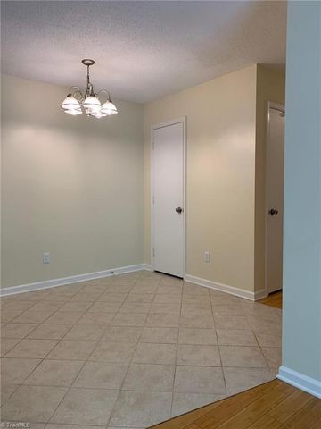 5639 Hornaday Road G, Greensboro, NC 27409