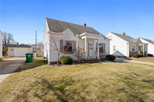 280 E 328th Street, Willowick, OH 44095