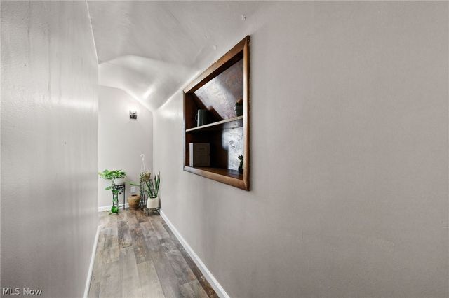 280 E 328th Street, Willowick, OH 44095