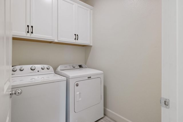 3516 E Seeger Avenue, Visalia, CA 93292