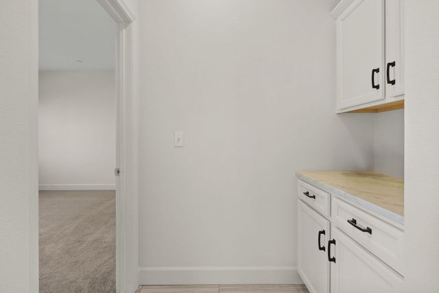 3516 E Seeger Avenue, Visalia, CA 93292