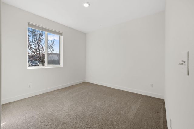 3516 E Seeger Avenue, Visalia, CA 93292