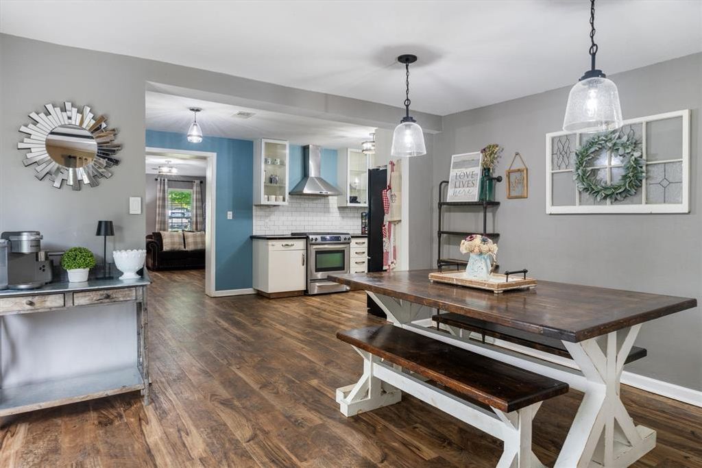 601 S 8th Street Drive, Yukon, OK 73099