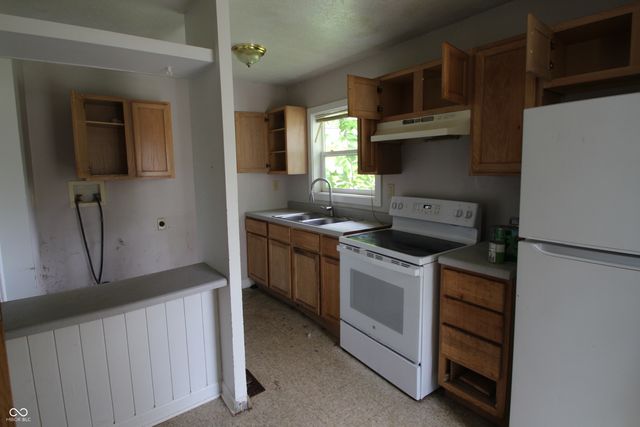 3160 Thayer Street, Indianapolis, IN 46222