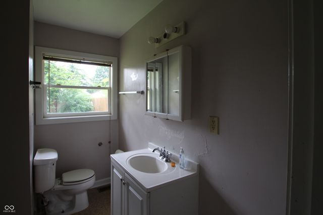 3160 Thayer Street, Indianapolis, IN 46222