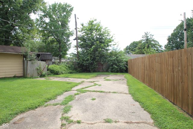 3160 Thayer Street, Indianapolis, IN 46222