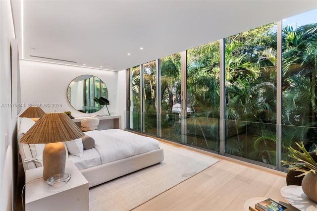 1616 Onaway Drive, Miami, FL 33133