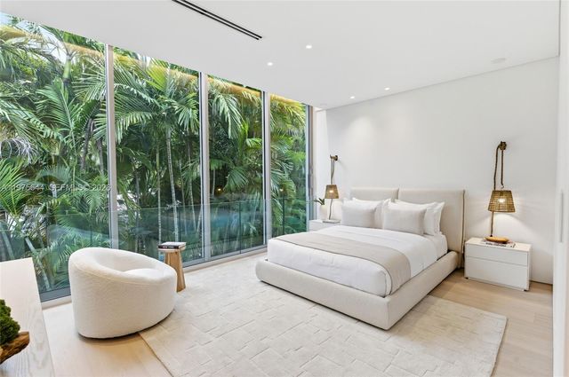 1616 Onaway Drive, Miami, FL 33133