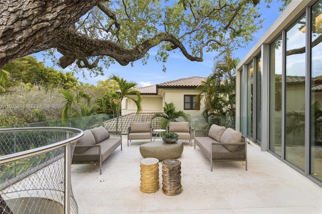 1616 Onaway Drive, Miami, FL 33133