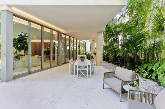 1616 Onaway Drive, Miami, FL 33133