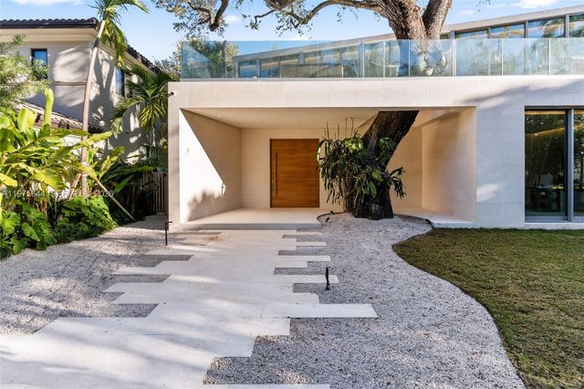 1616 Onaway Drive, Miami, FL 33133