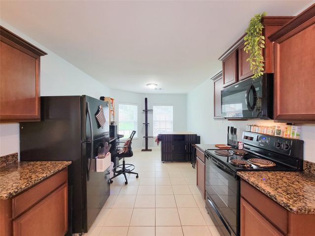 21306 Slate Bend Drive, Hockley, TX 77447