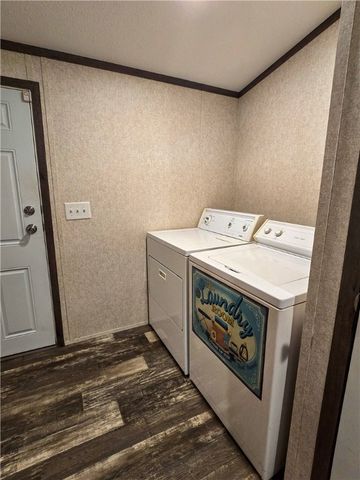 307 Persian Ln, Unity Twp, PA 15650