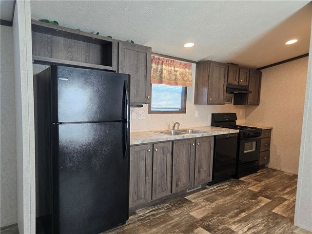 307 Persian Ln, Unity Twp, PA 15650