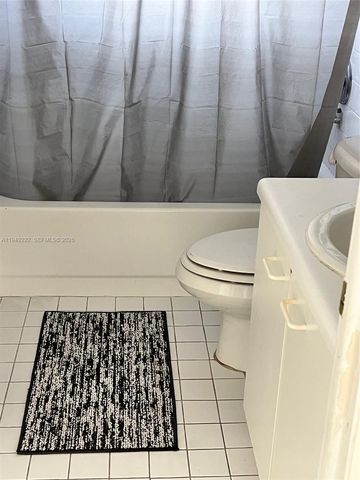 10431 N Kendall Dr D314, Miami, FL 33176