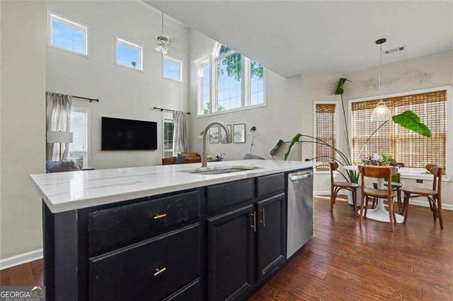 1080 Olde Roswell Grove, Roswell, GA 30075