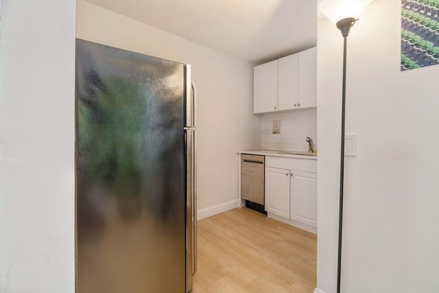 5 N Margin St 9, Boston, MA 02113