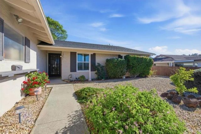 12417 Pipo Road, San Diego, CA 92128