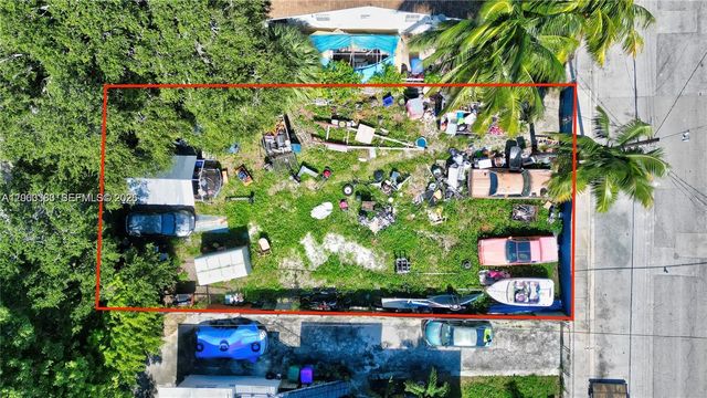 428 NW 10th Avenue, Miami, FL 33128