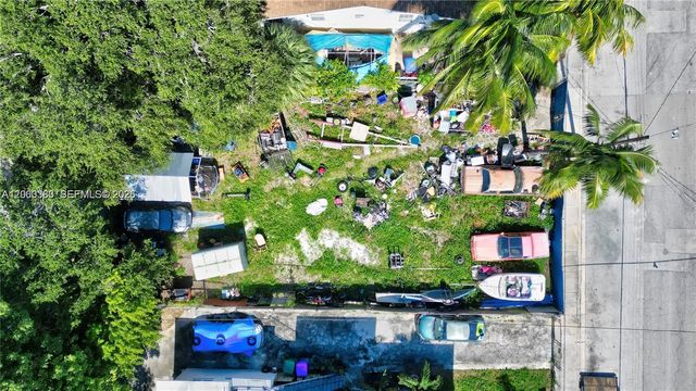 428 NW 10th Avenue, Miami, FL 33128