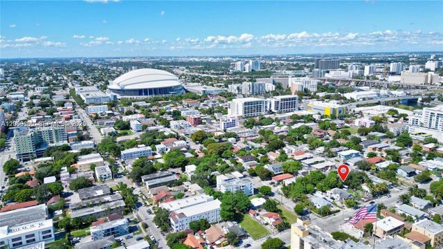 428 NW 10th Avenue, Miami, FL 33128