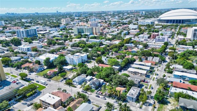 428 NW 10th Avenue, Miami, FL 33128
