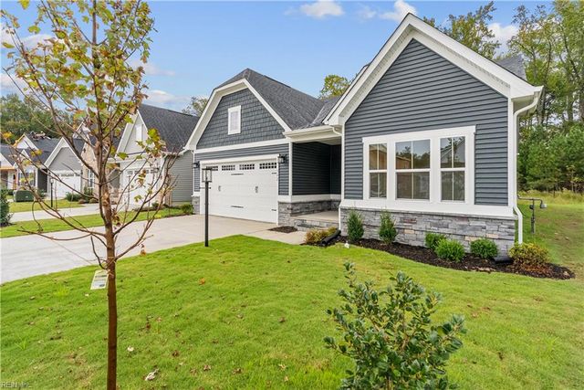 406 Tributary LN, Carrollton, VA 23314