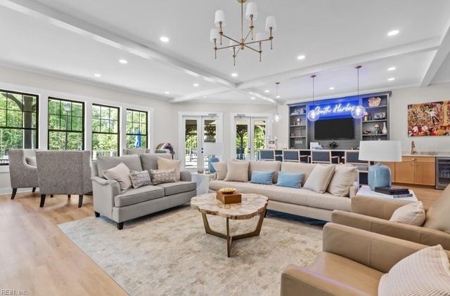 406 Tributary LN, Carrollton, VA 23314