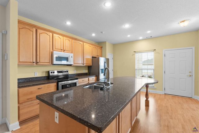 375 Spyglass Hill Drive, Perry, GA 31069